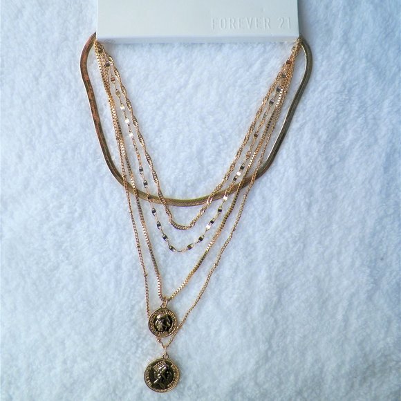NWT Gold British UK Faux Coins Multilayer Chains Necklace Forever 21 - Picture 2 of 9